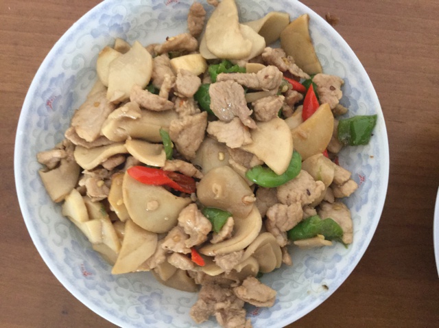 杏鲍菇炒肉片