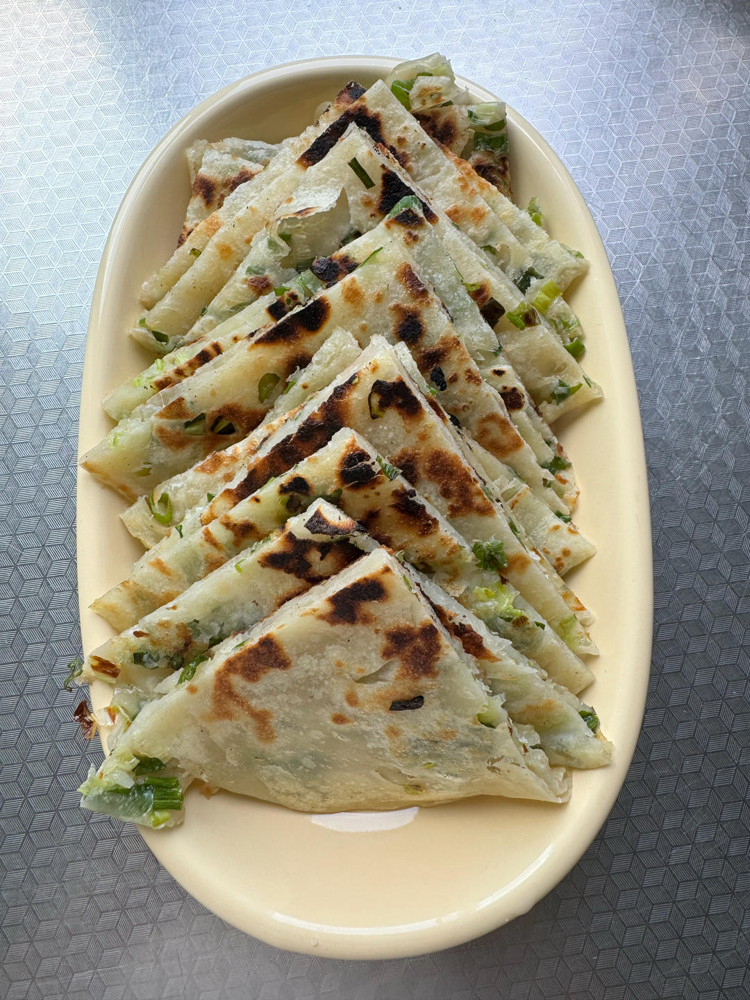 葱油饼🫓的做法