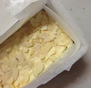 咸黄油磅蛋糕的做法 步骤4