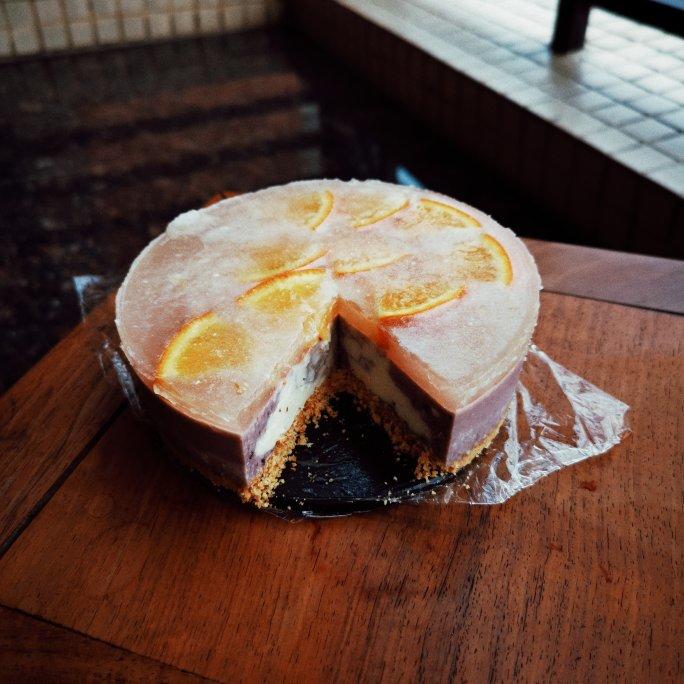 牛奶慕斯蛋糕