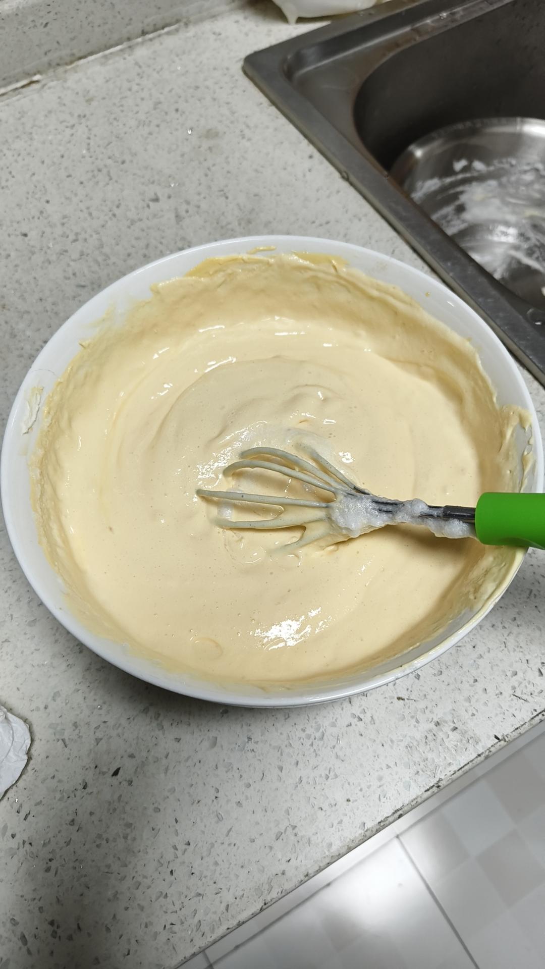 在欧洲学会的经典版提拉米苏