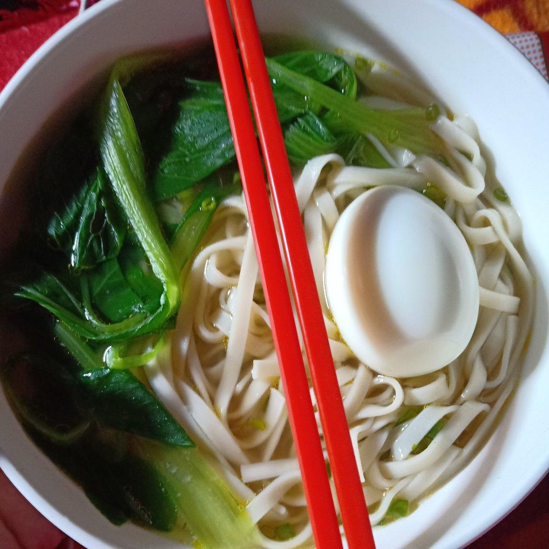 最美不过那碗阳春面