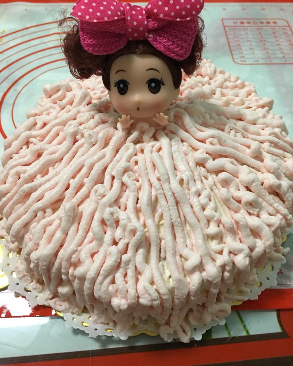 详细步骤制作泡泡浴娃娃蛋糕