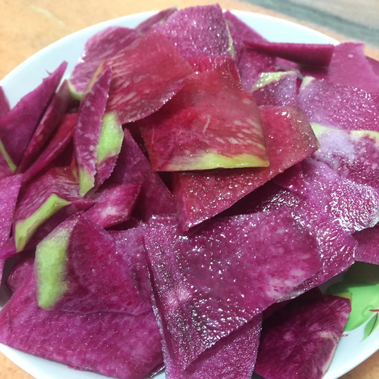 此去经年_92ly做的凉拌萝卜皮(心里美萝不)