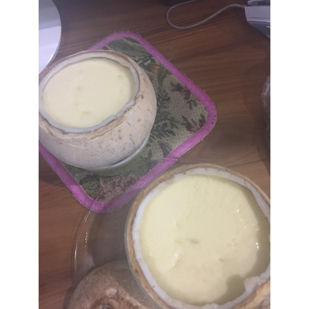 原只椰皇炖奶