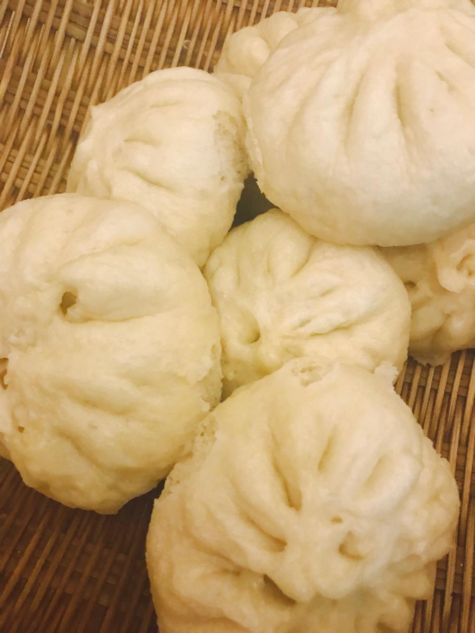 用面包机和面做包子