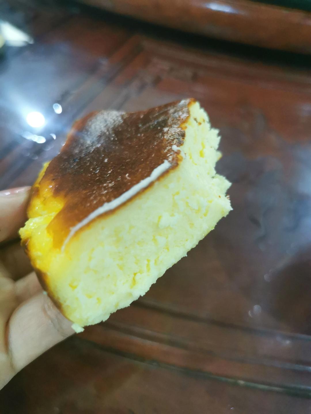 巴斯克重芝士蛋糕