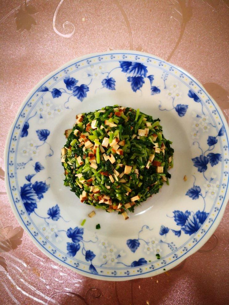 凉拌香干马兰头