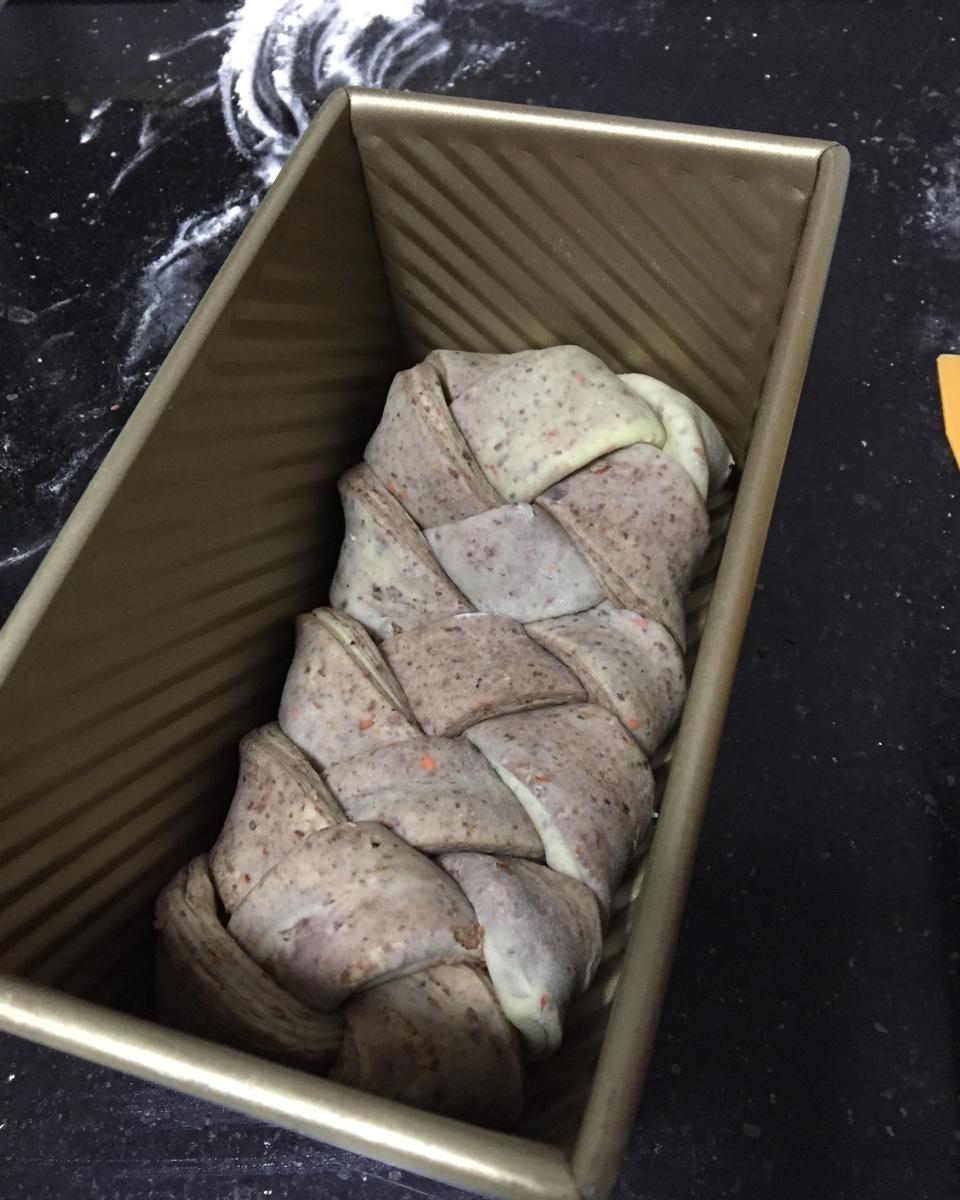 豆沙大理石吐司