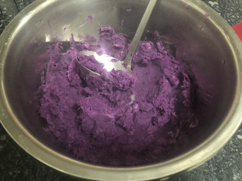 奶香紫薯馅料的做法 步骤2