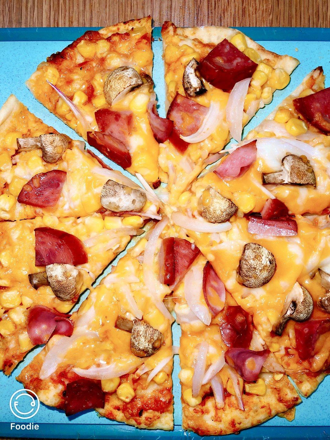 萨拉米薄底披萨 Salami Pizza