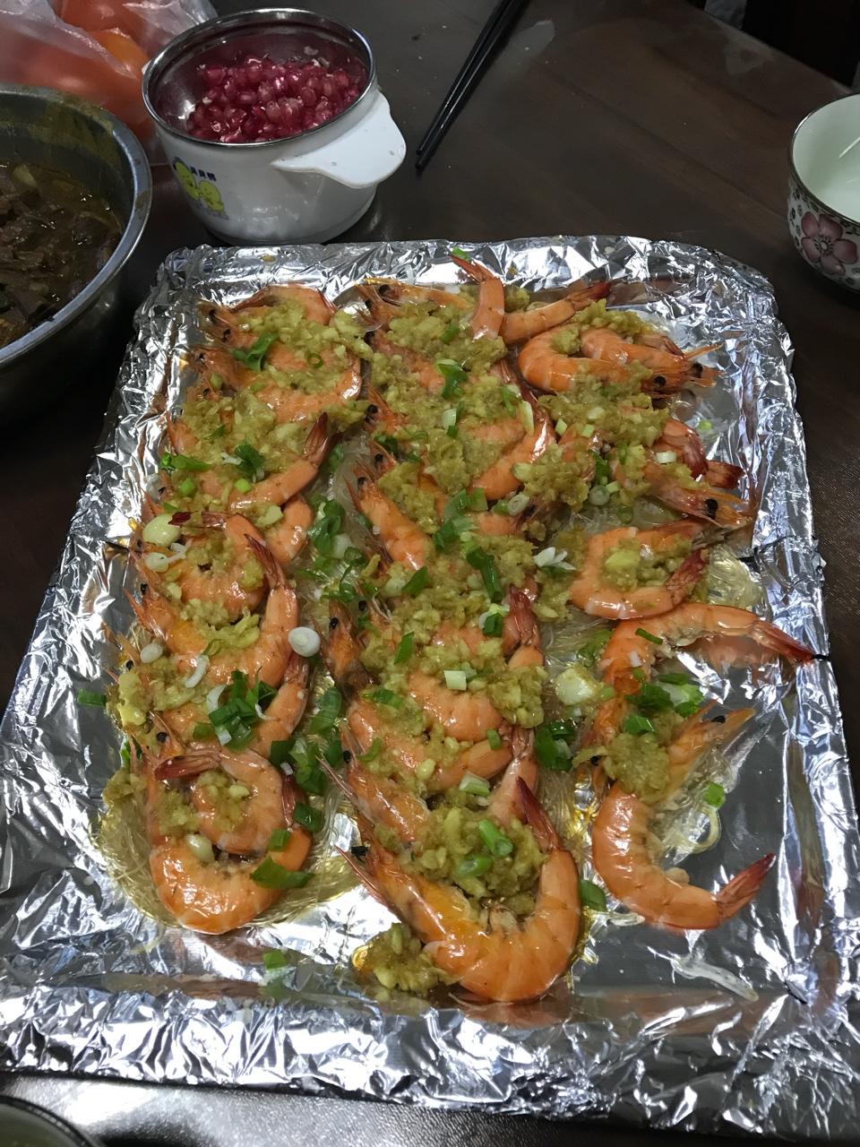 蒜蓉粉丝烤花甲虾