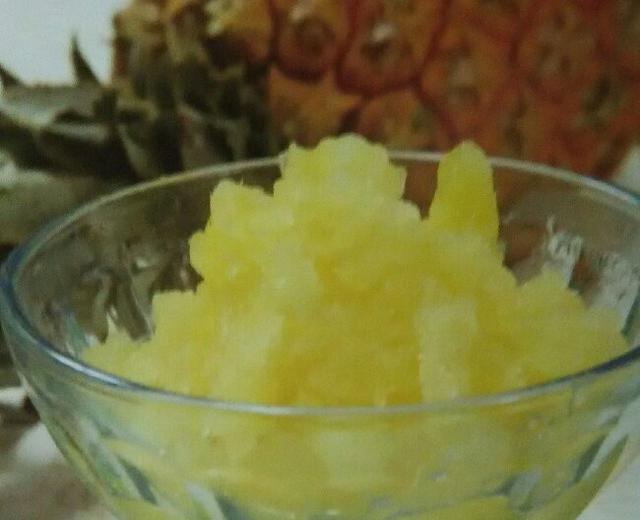 菠萝冰沙的做法