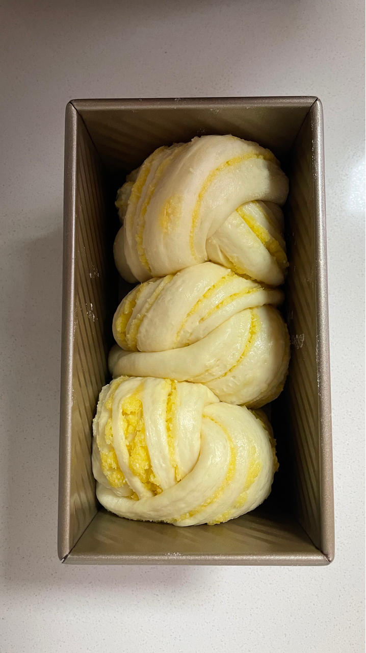 椰蓉满满吐司！幸福的味道。