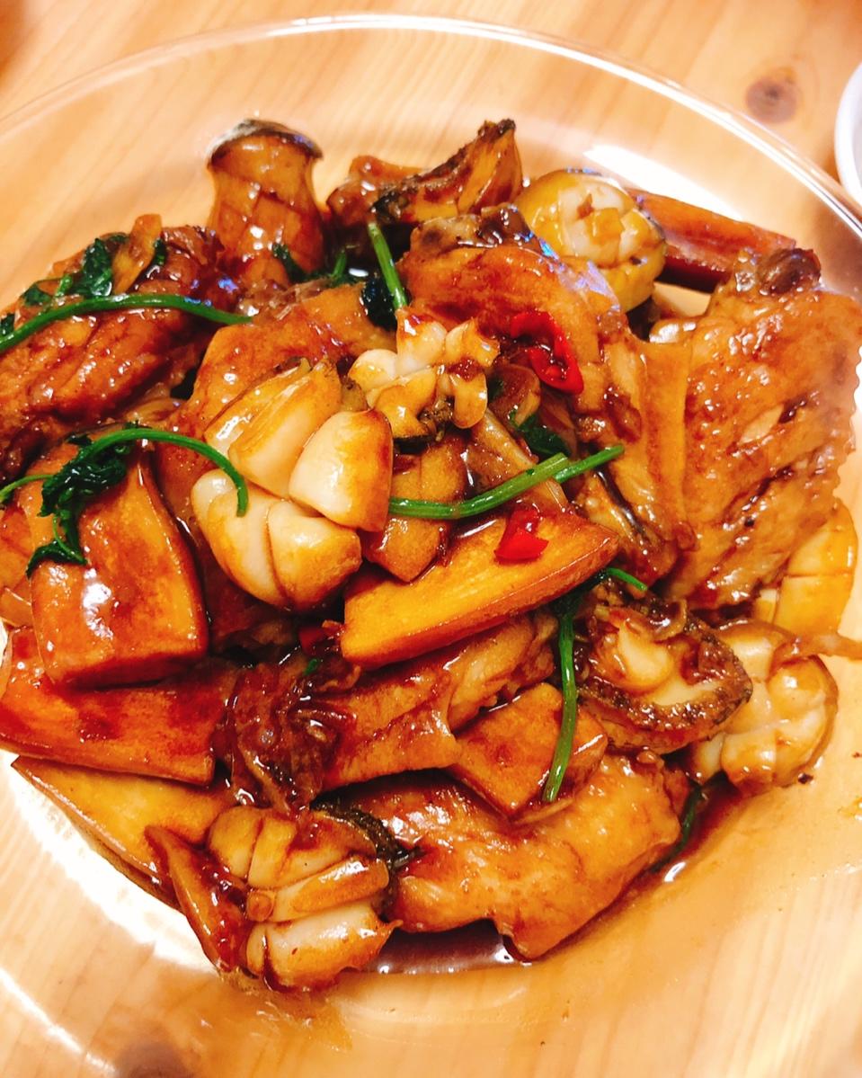 杏鲍菇鸡翅烩鲍鱼