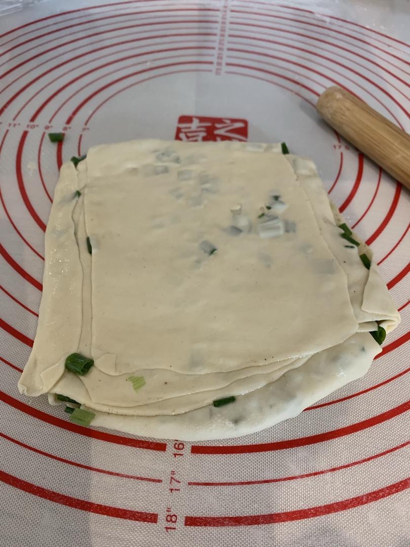 葱油饼-自己做薄脆酥香层层分明且一点儿都不油