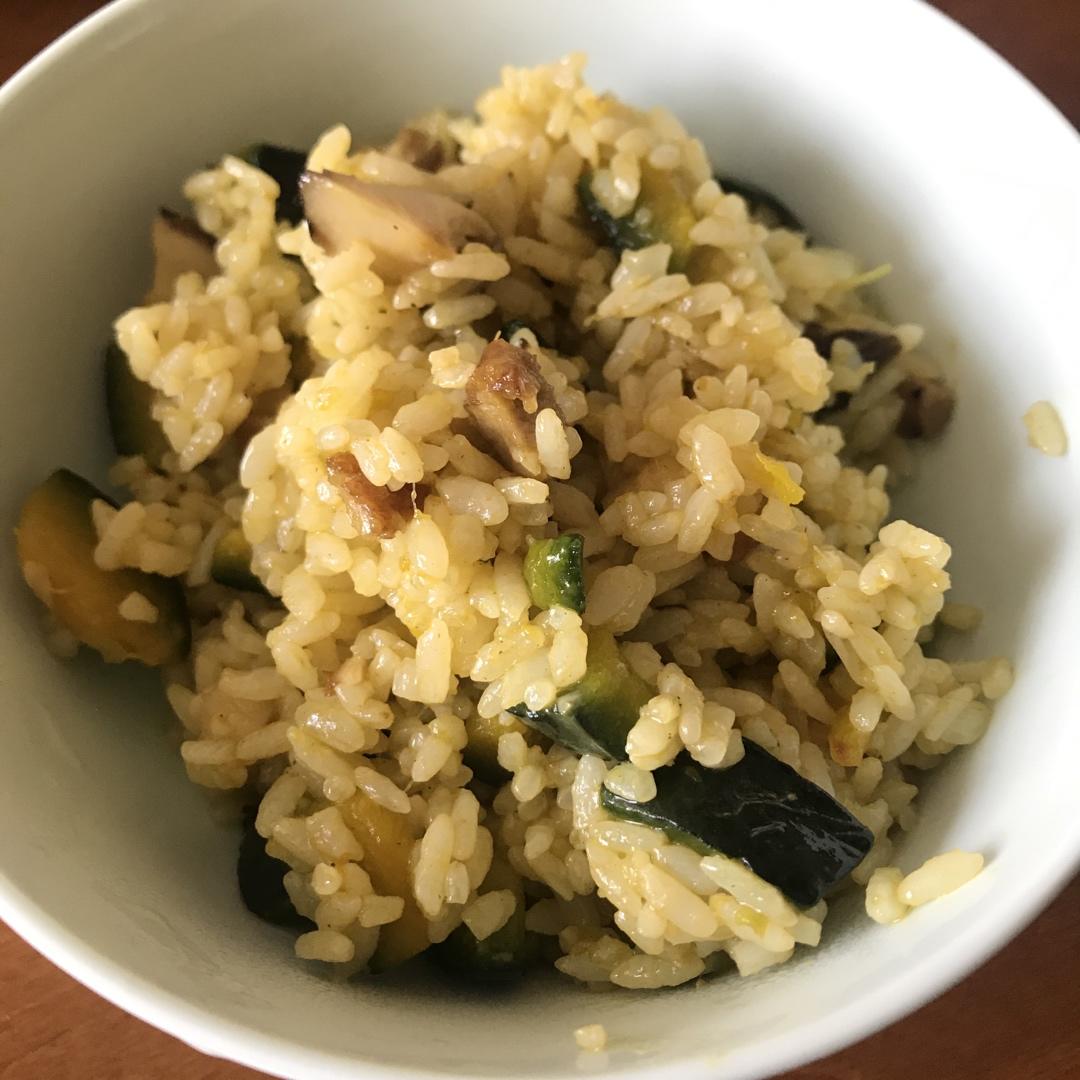 美味到不行的南瓜饭