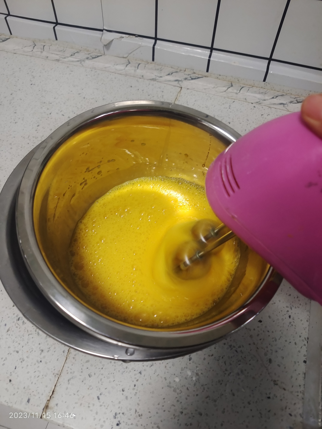 无水无油低糖脆皮鸡蛋糕的做法 步骤3