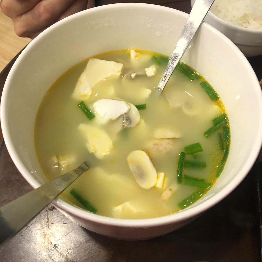 豆腐蘑菇汤