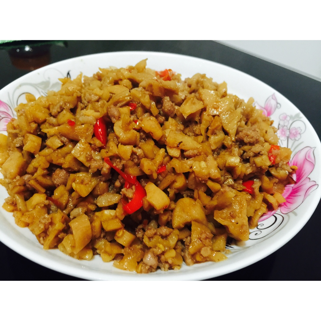 萝卜干炒瘦肉