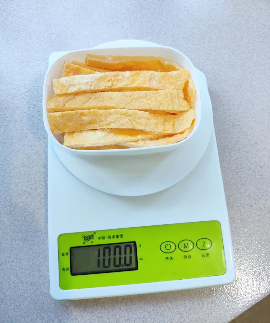 如何消耗50个鸡蛋？居家必备的冷冻蛋皮