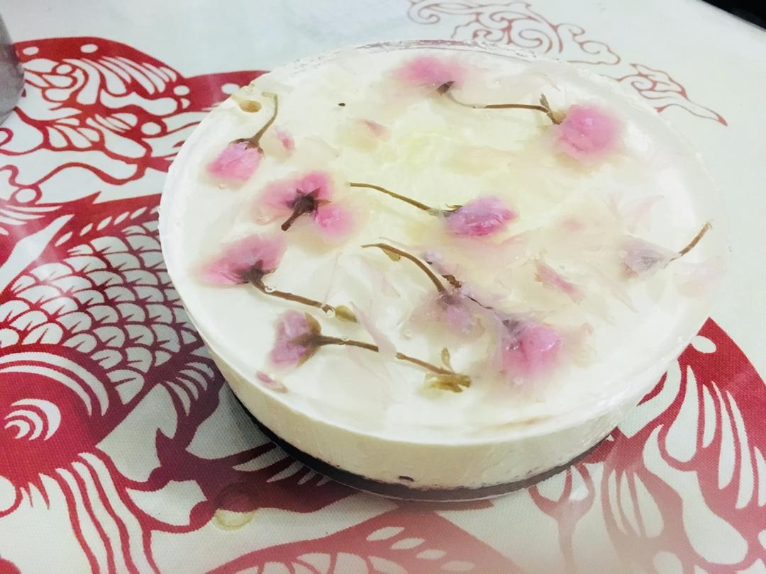 颜值爆表的樱花慕斯。（6寸圆模）