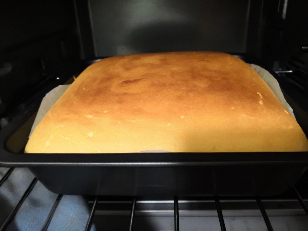 超软的~酸奶蛋糕