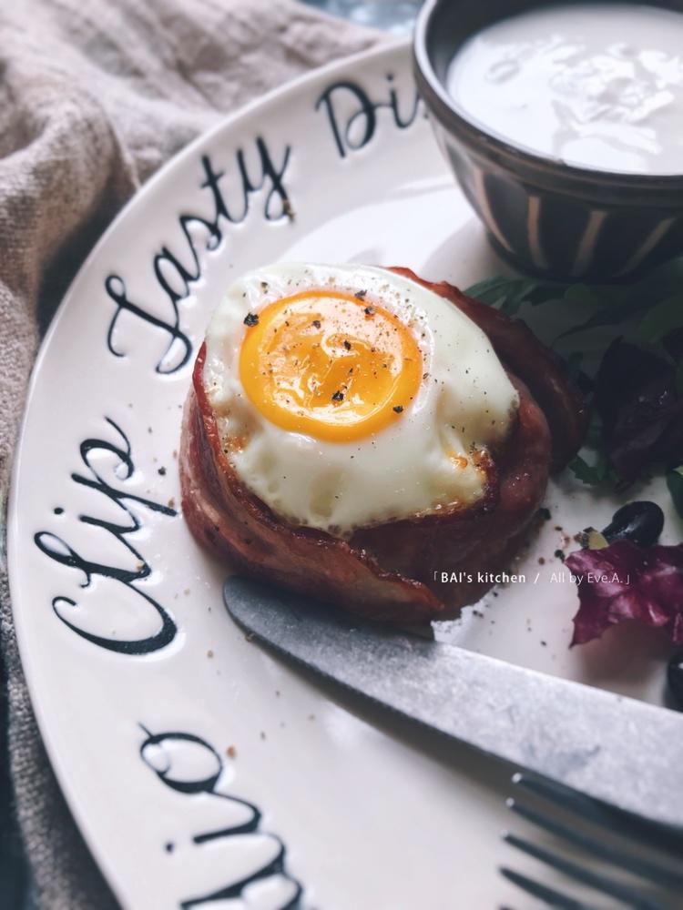 培根圈圈薯泥烤蛋（零难度高颜值brunch🍳）的做法