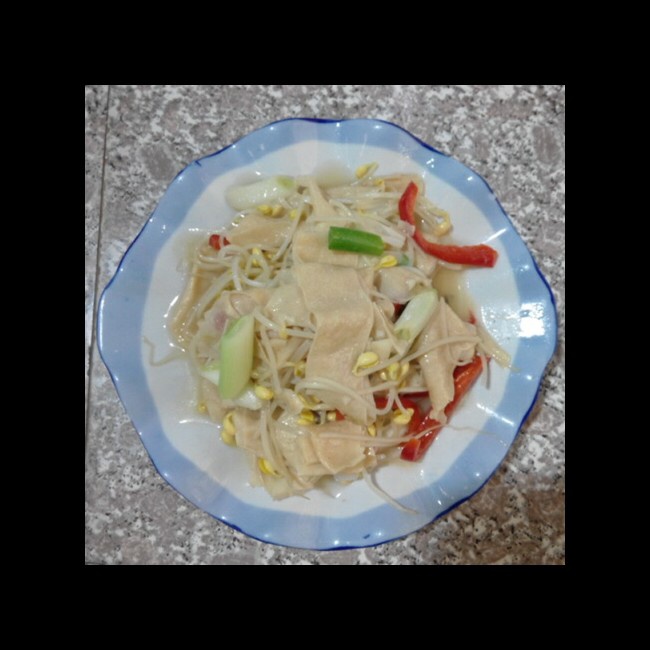 牛肉杂菜小火锅