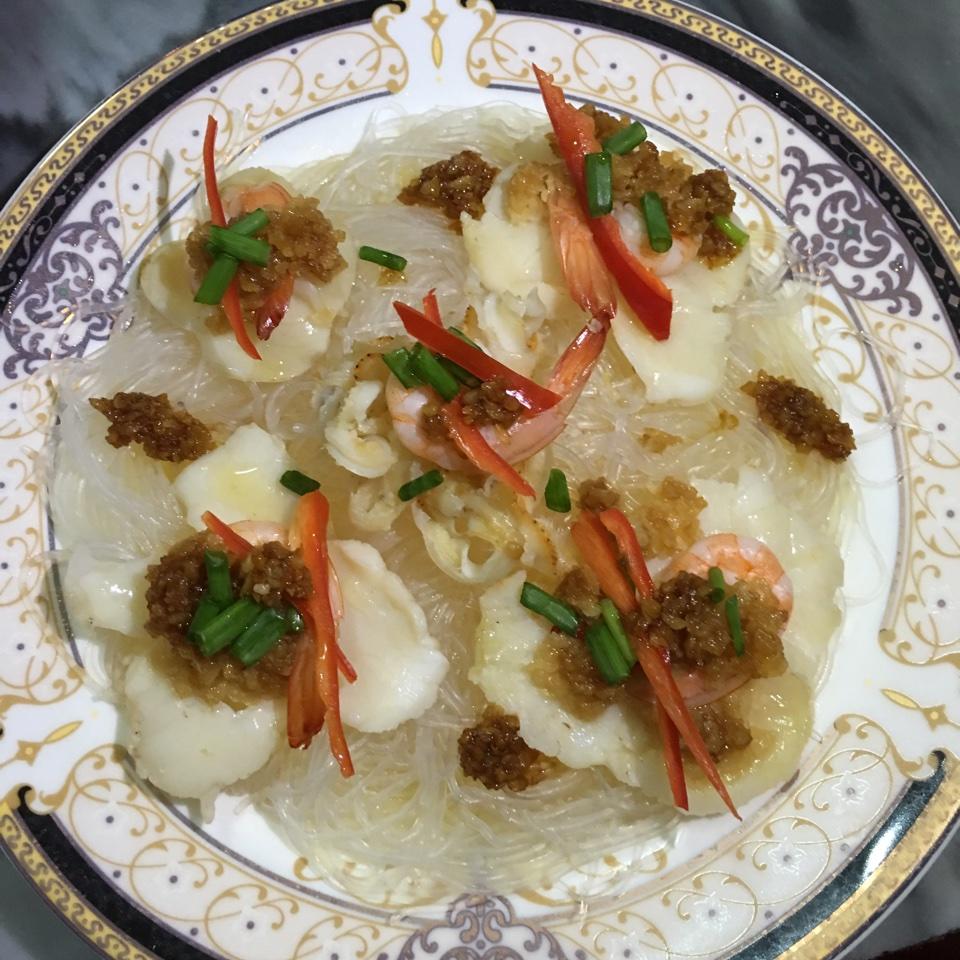 蒜蓉粉丝蒸扇贝