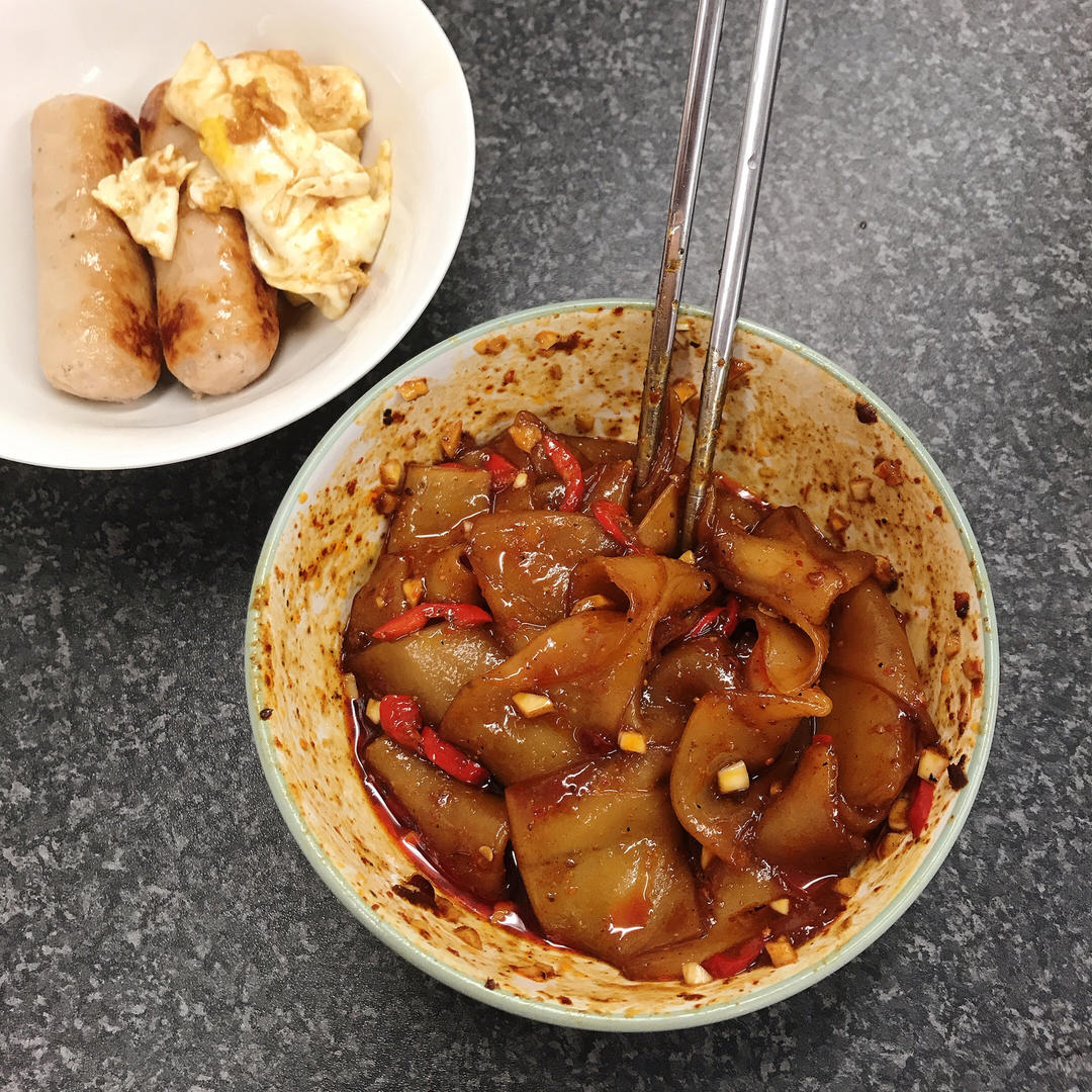 流汁宽粉