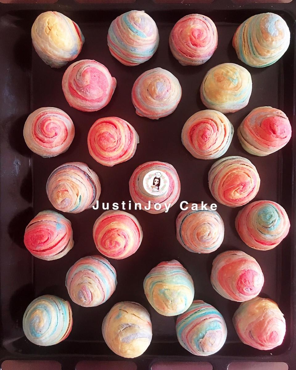 彩虹蛋黄酥（独角兽蛋黄酥）