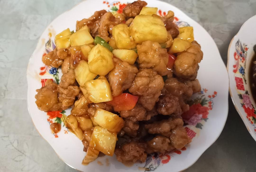 菠萝咕咾肉