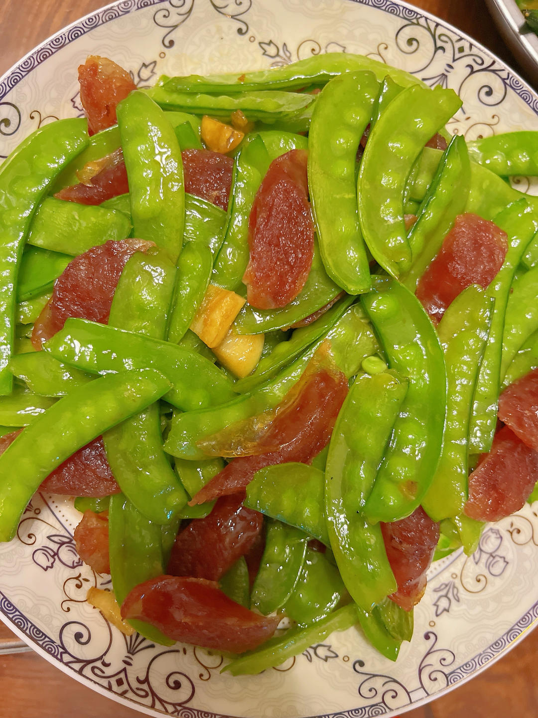 豌豆荚炒腊肉
