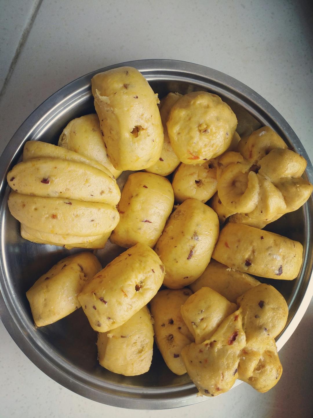 南瓜枸杞红枣馒头