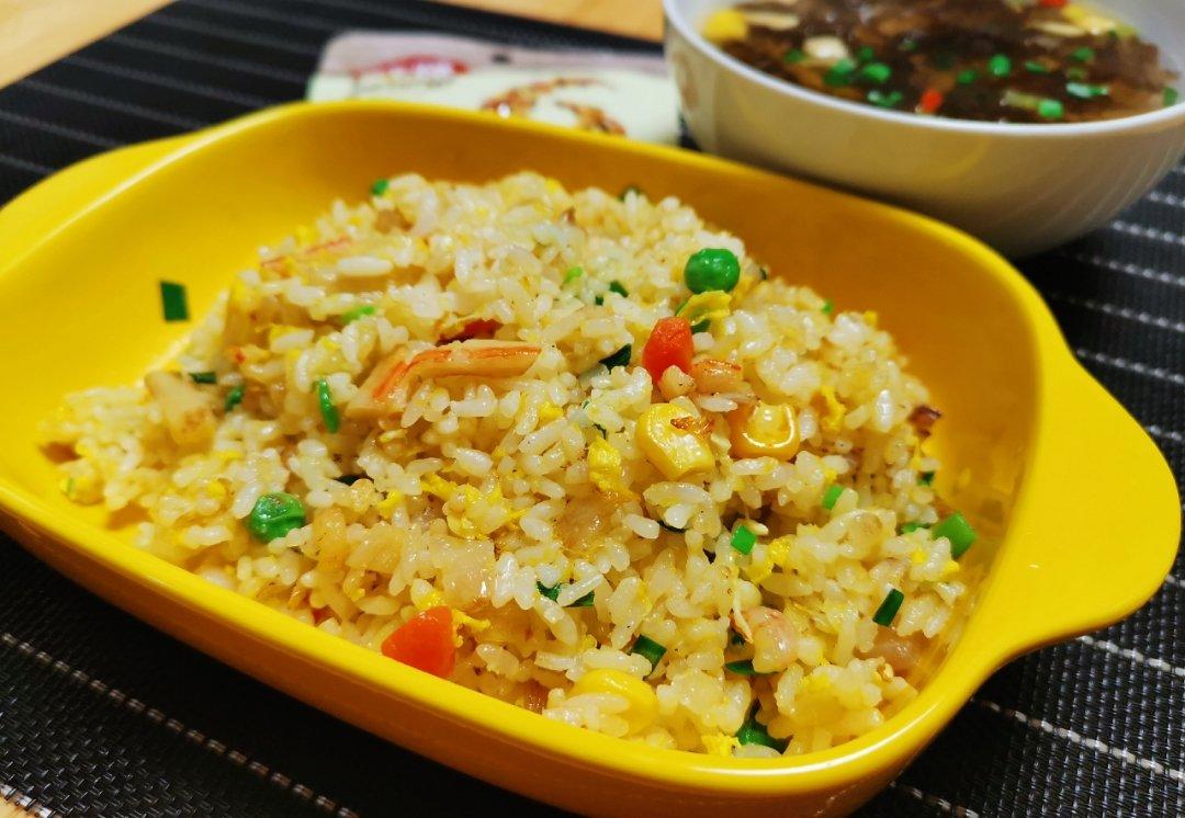 做了10年蛋炒饭，才知道这样做，居然能做出螃蟹味儿！鲜绝！