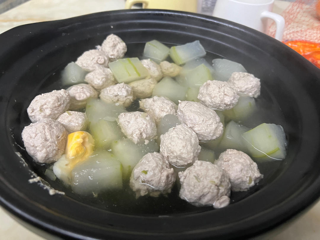 巨鲜美的冬瓜丸子汤