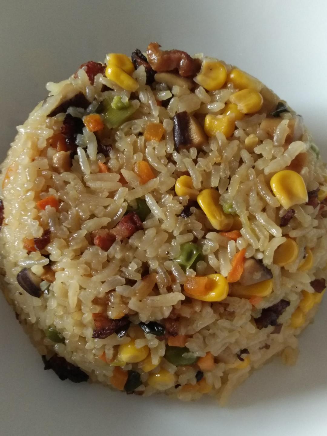广式腊肠饭（电饭锅）的做法