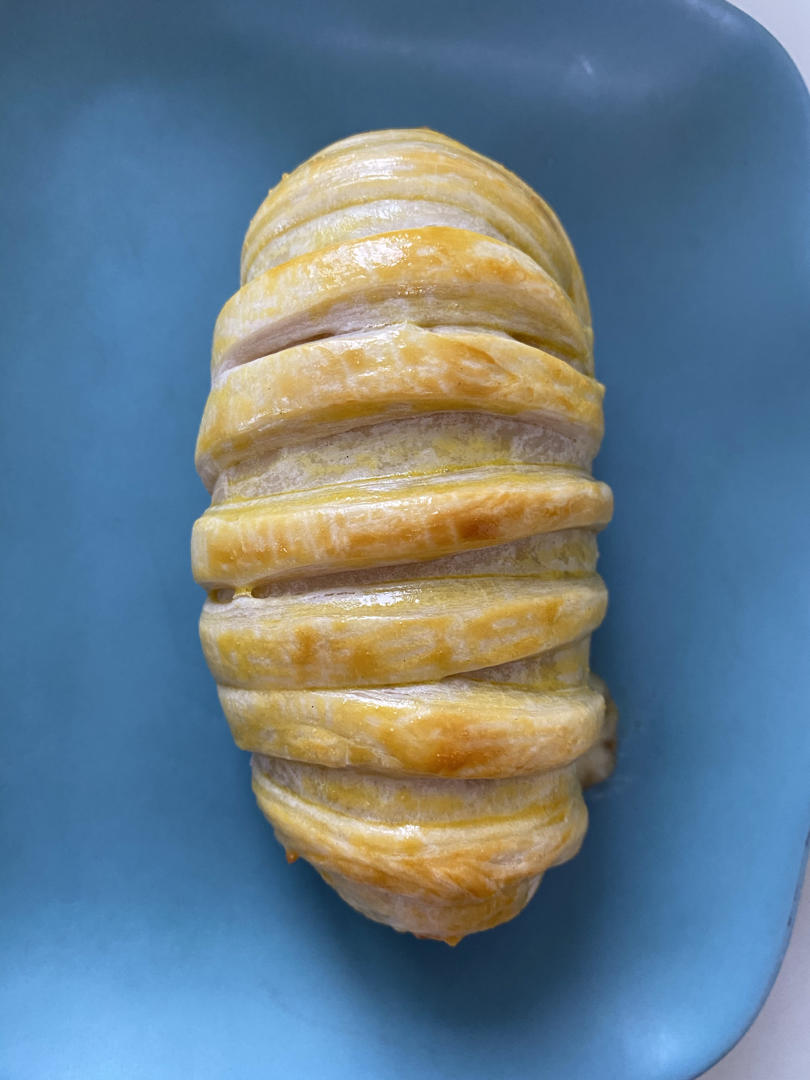 知足常乐5818做的手抓饼的新吃法之毛毛虫香肠卷