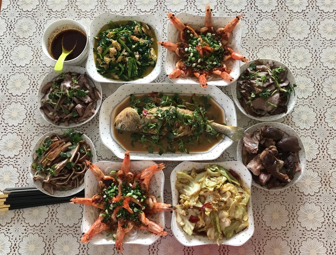 蒜蓉粉丝蒸虾