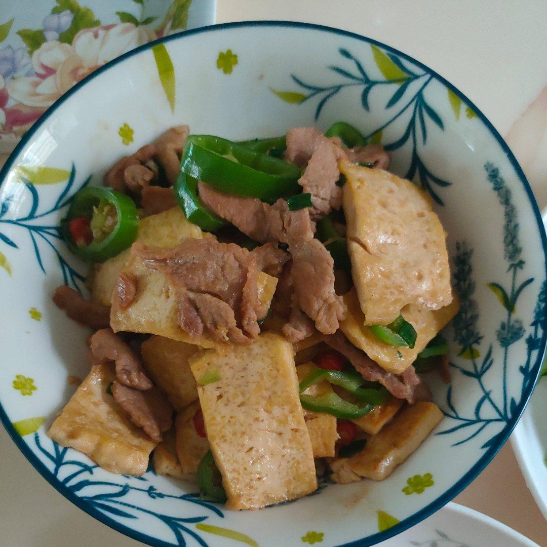 家常煎豆腐炒肉