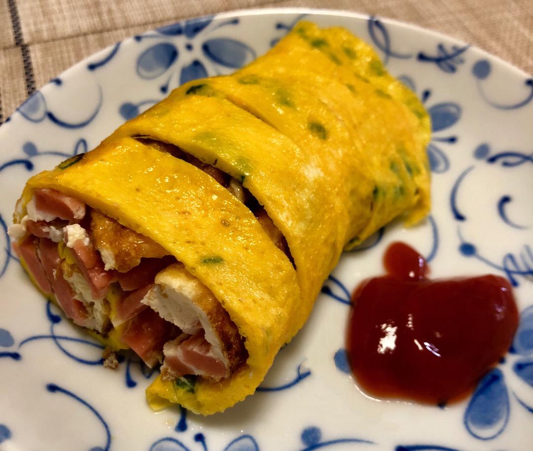 一分钟学会做颜值超高的黄金鸡蛋饼的做法