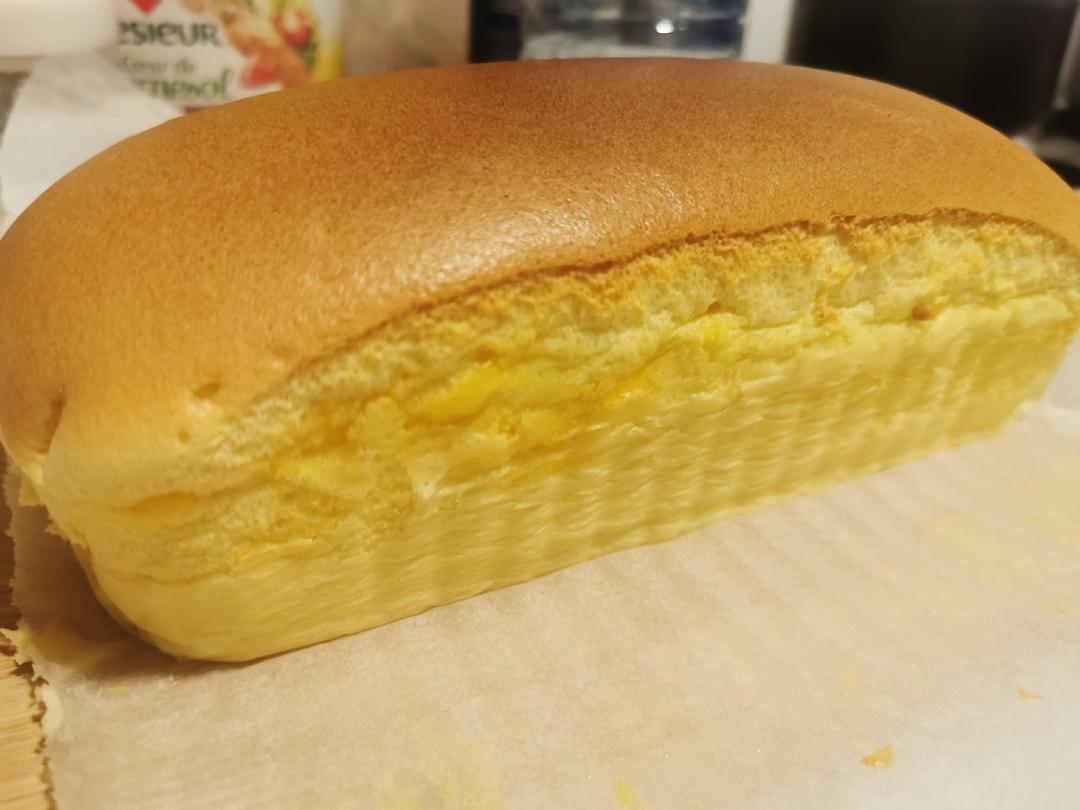 网红爆款芝士古早味蛋糕