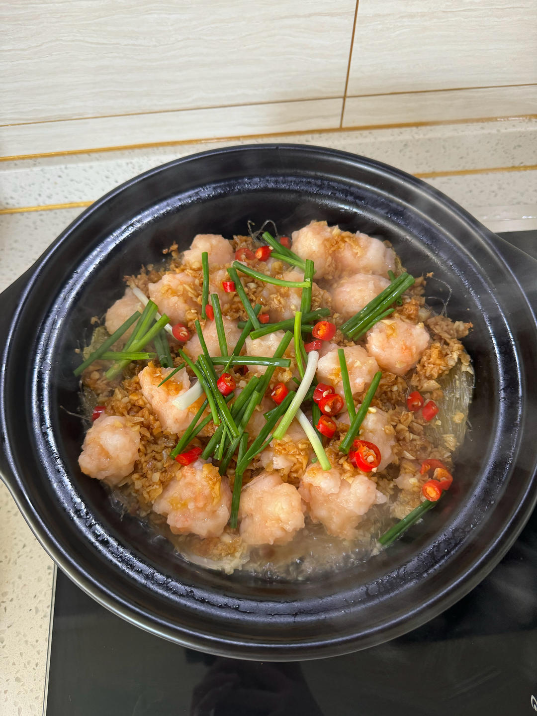 蒜蓉虾滑煲