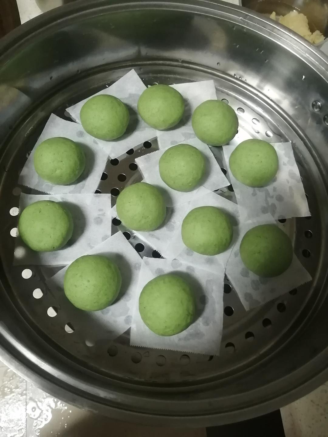 清明必吃的艾草青团