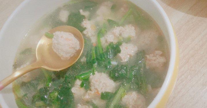 简单又好吃的菠菜丸子汤