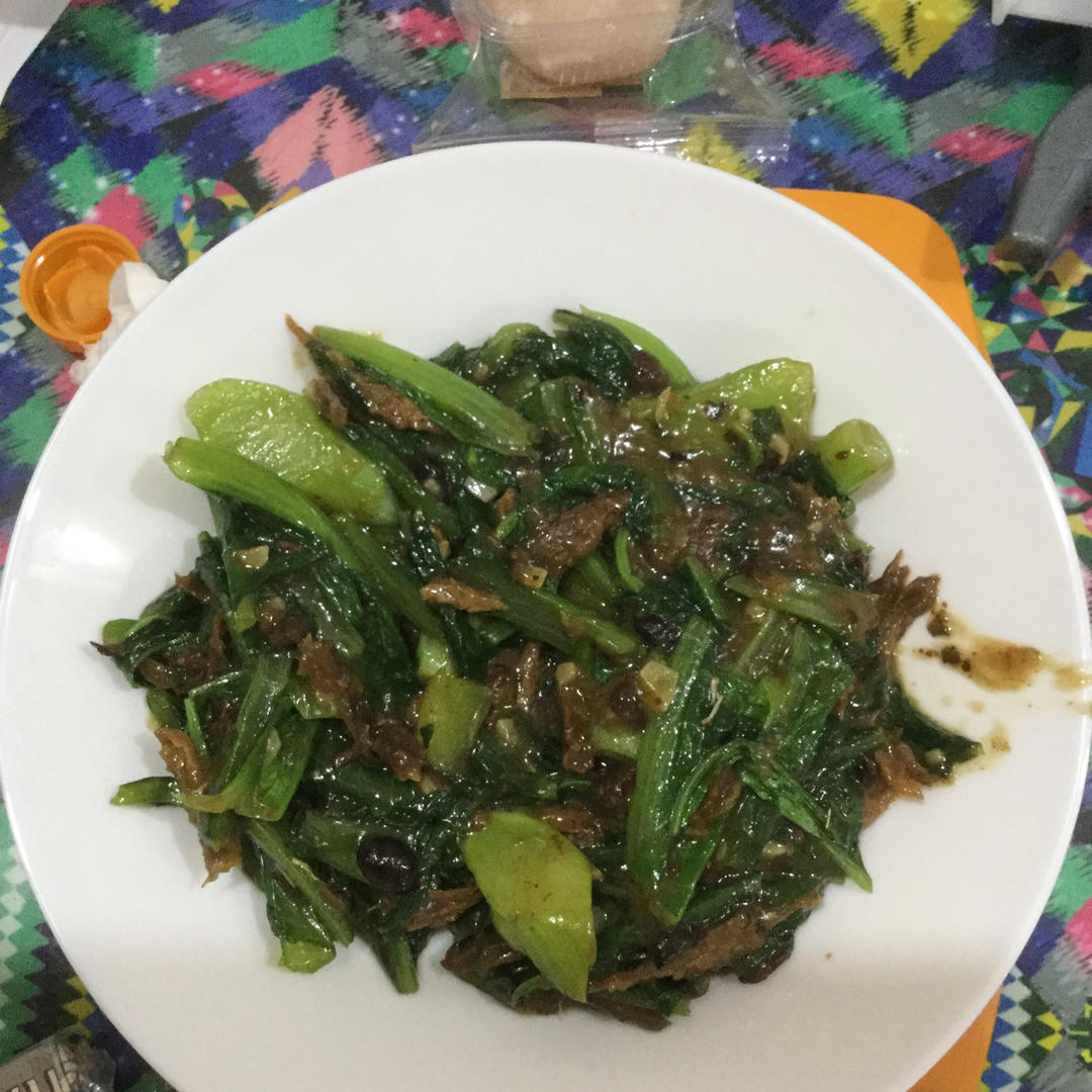 豆豉鲮鱼油麦菜