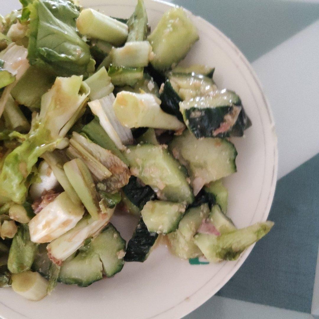 💥凉拌黄瓜，超简单超入味的拍黄瓜，万能凉拌汁‼️