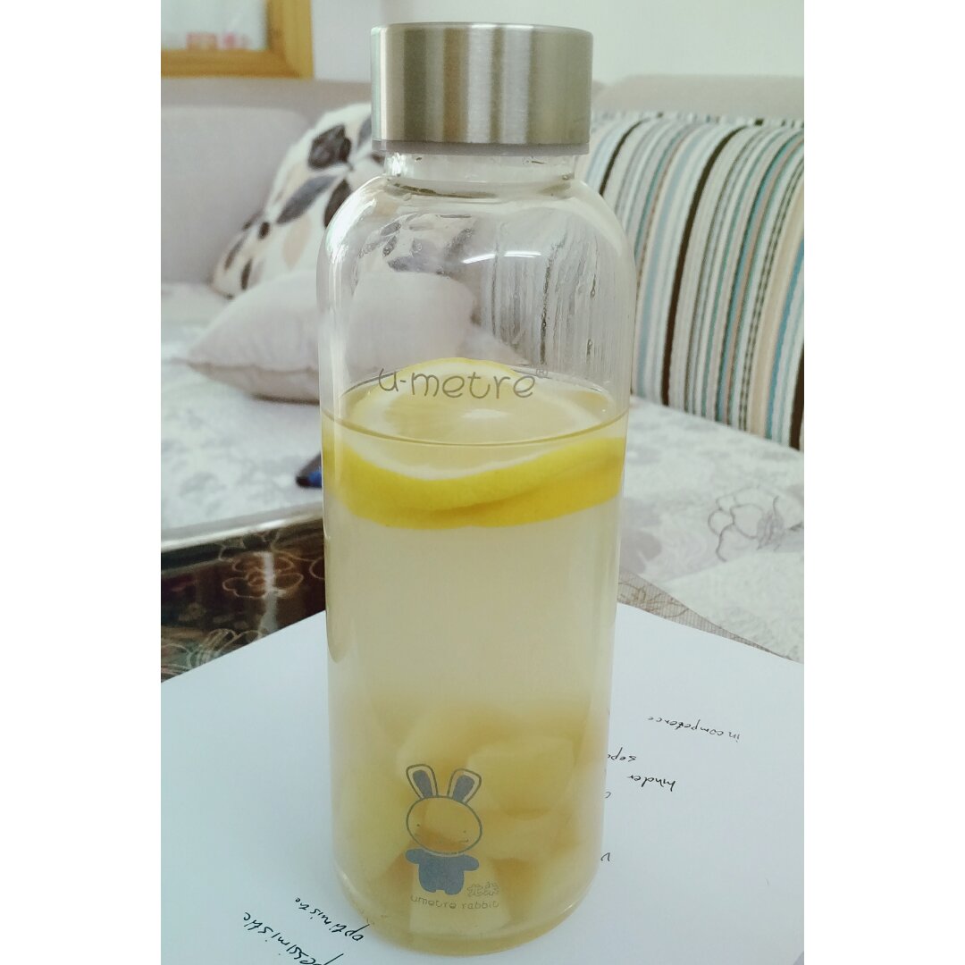 听说喝了这杯【蜜桃冰茶】会有好运