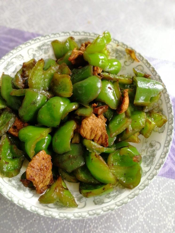 青椒炒肉